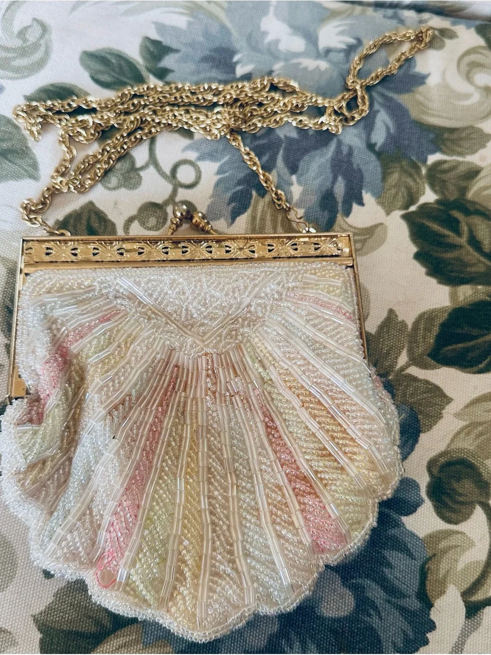 Vintage shaped seed